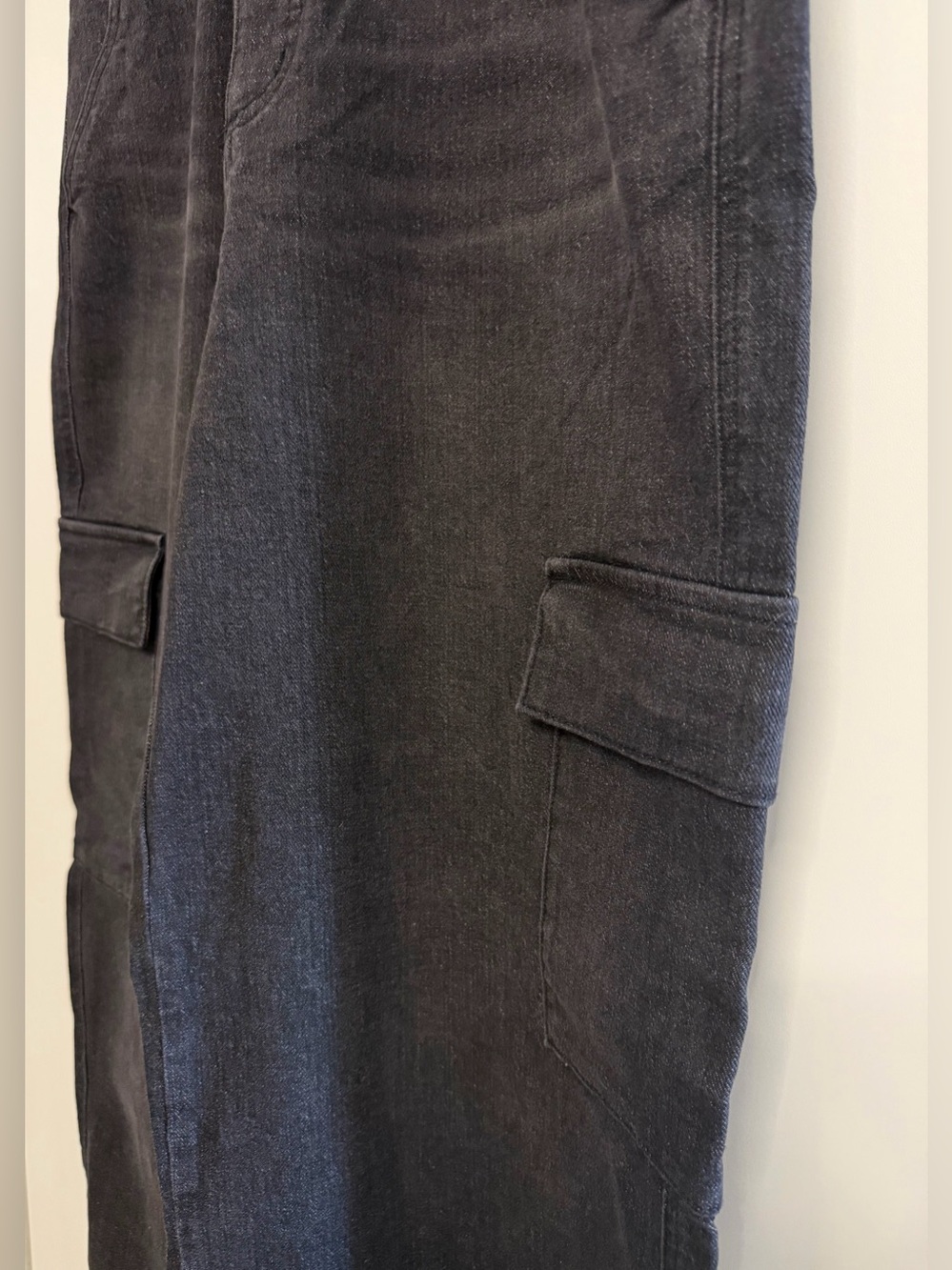 Jessica Simpson Cargo Jeans - Picture 4 of 5